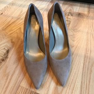 Stuart Weitzman Heels, "The Legend Pump"